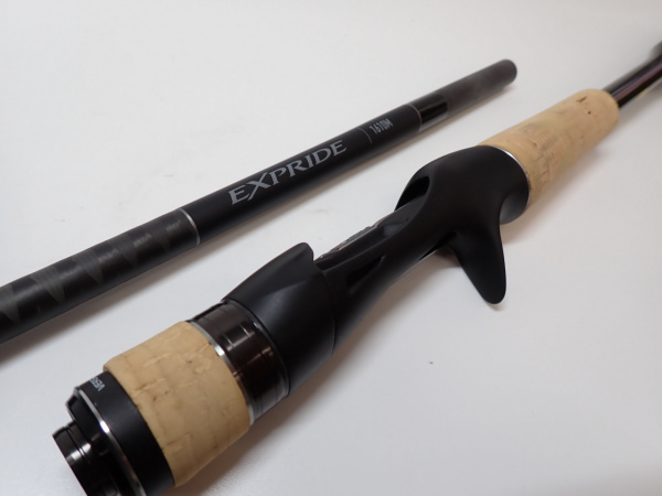 22エクスプライド 1610M